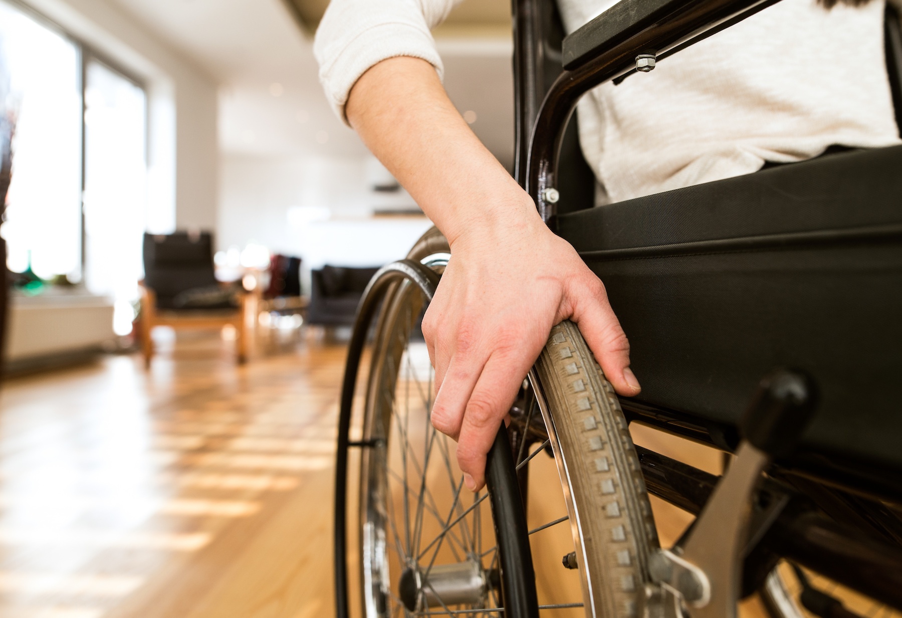 Spinal Cord Injury Stories How 2 Survivors Focus Their Lives